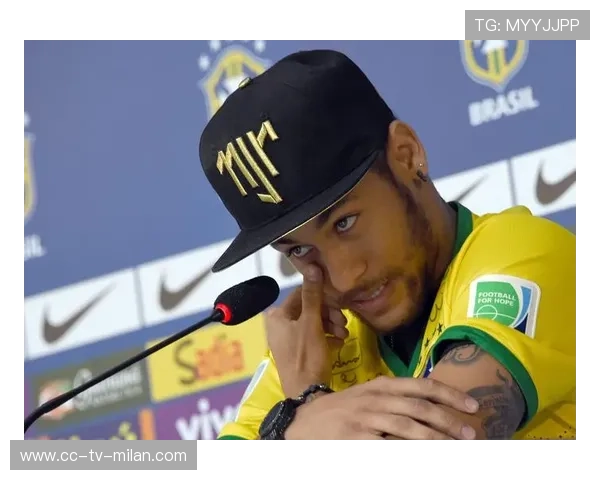 内马尔赛后对着镜头唱起情歌，粉丝感动落泪