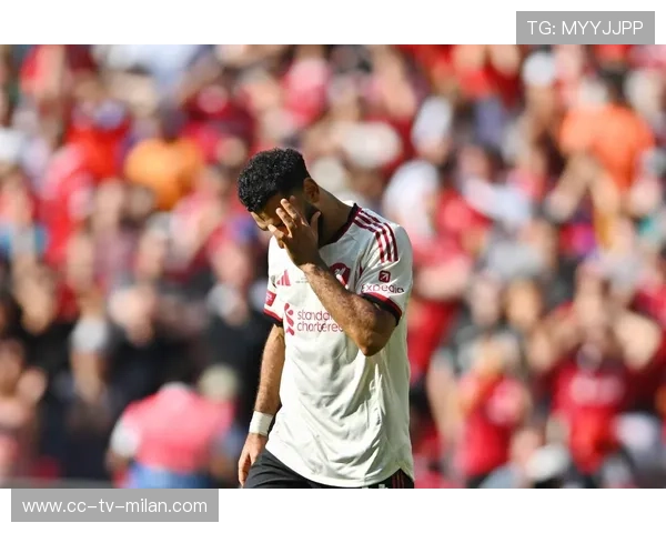 萨拉赫后点垫射得分，利物浦牢稳