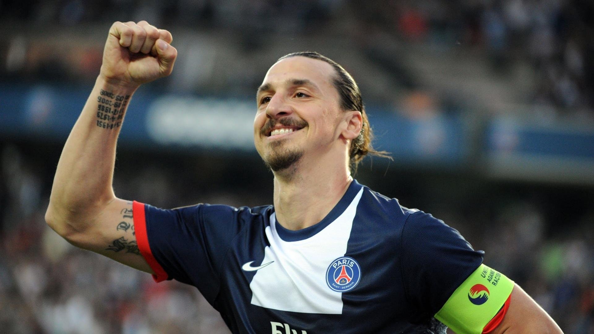 中超国足逆袭亚冠联赛 球迷信心恢复，中超与亚冠实行新规